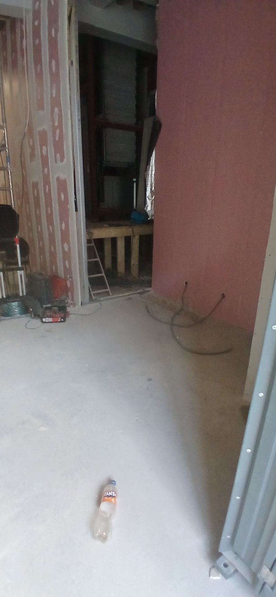 Wand- en plafondafbouw
